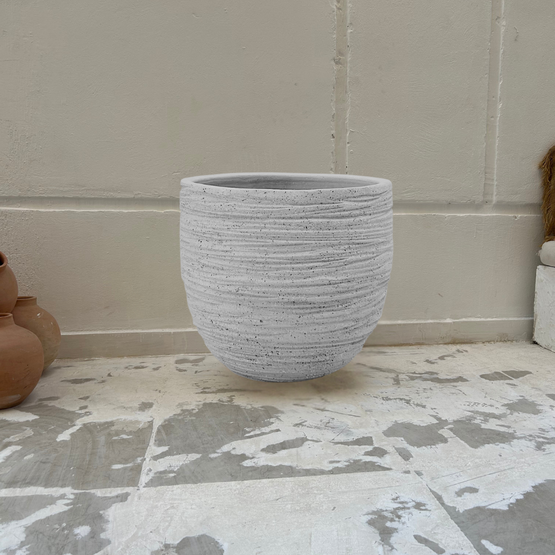 Minimalist Pot